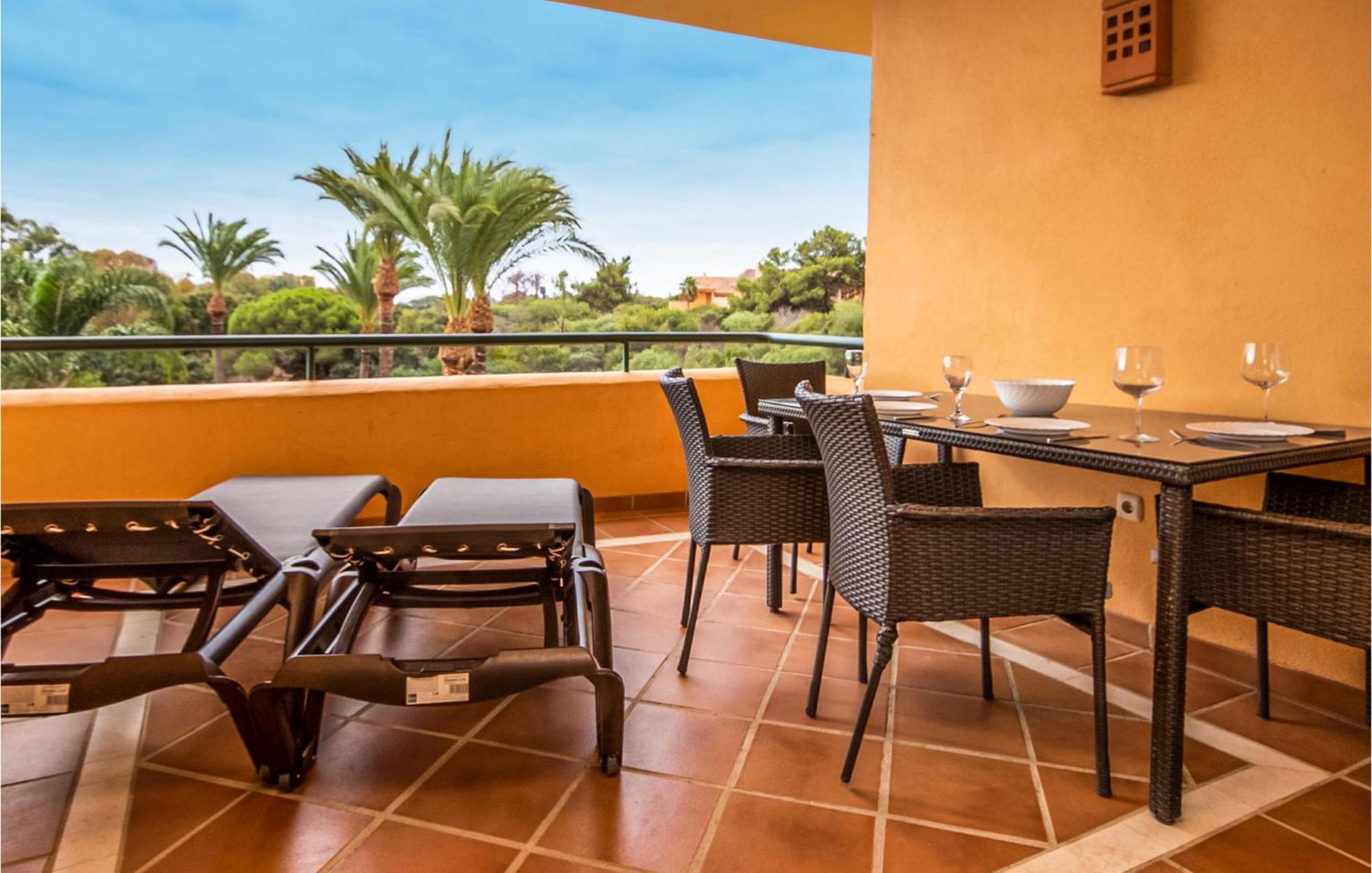 Beautiful Apartment In Marbella-Elviria Exterior foto